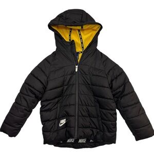 Nike Black Puffer Jacket / Coat Boys Size 6 Medium  5-6 years